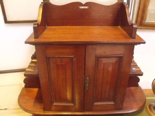 excellent mahogany gentlemans box